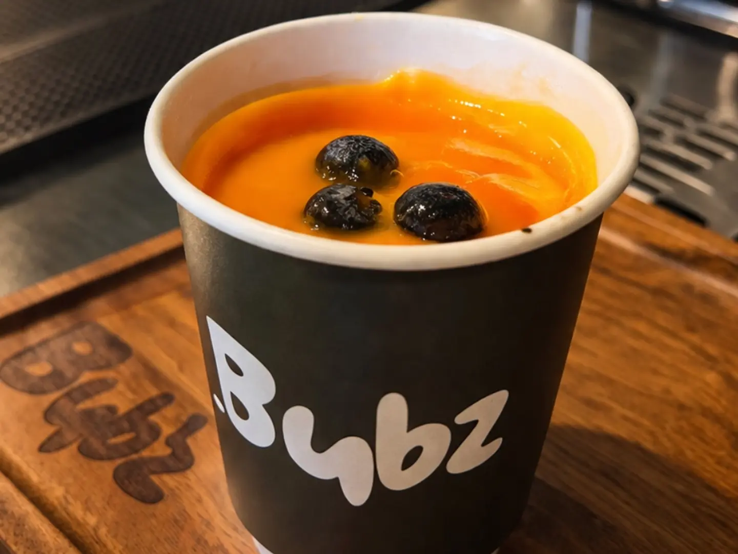 مانجو ترافل