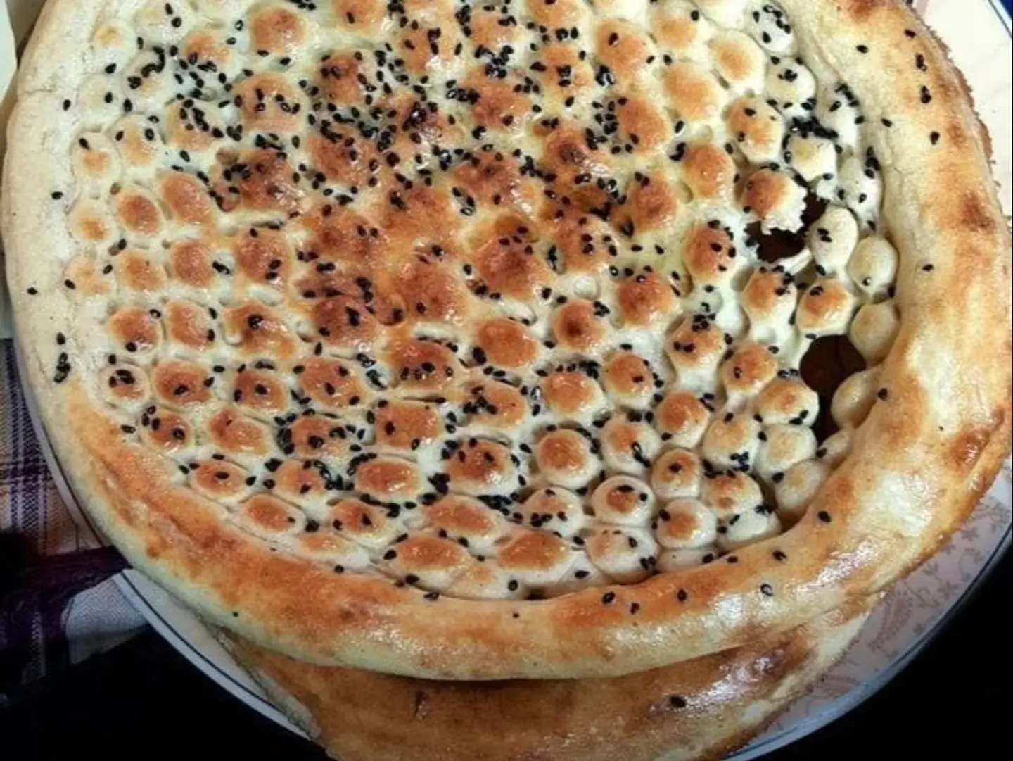 خبز النان بحبة البركة