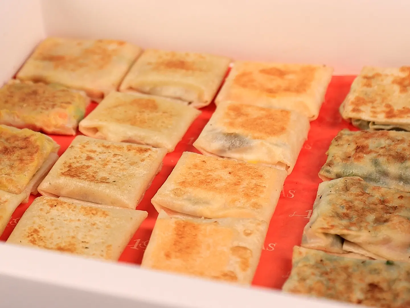 Applied Box, 20 Pieces