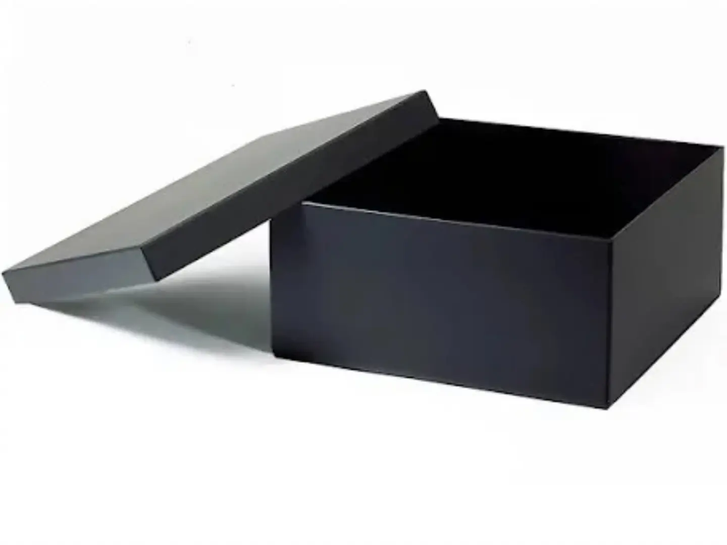 بوكس اسود صغير