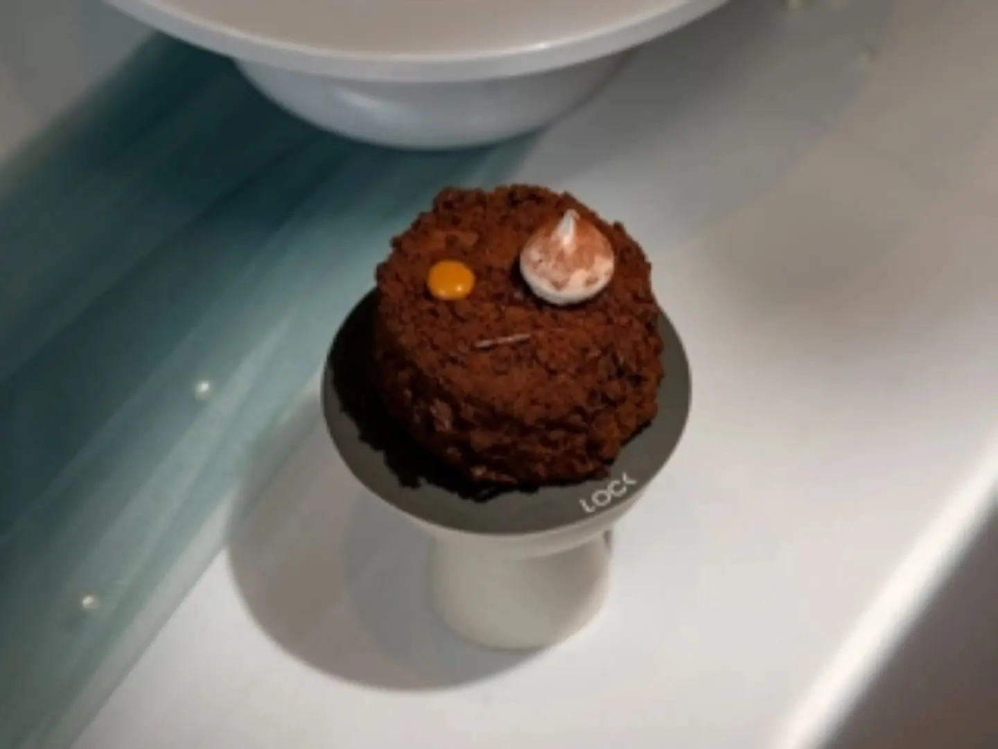 Ind. Chocolate Caramel Cake