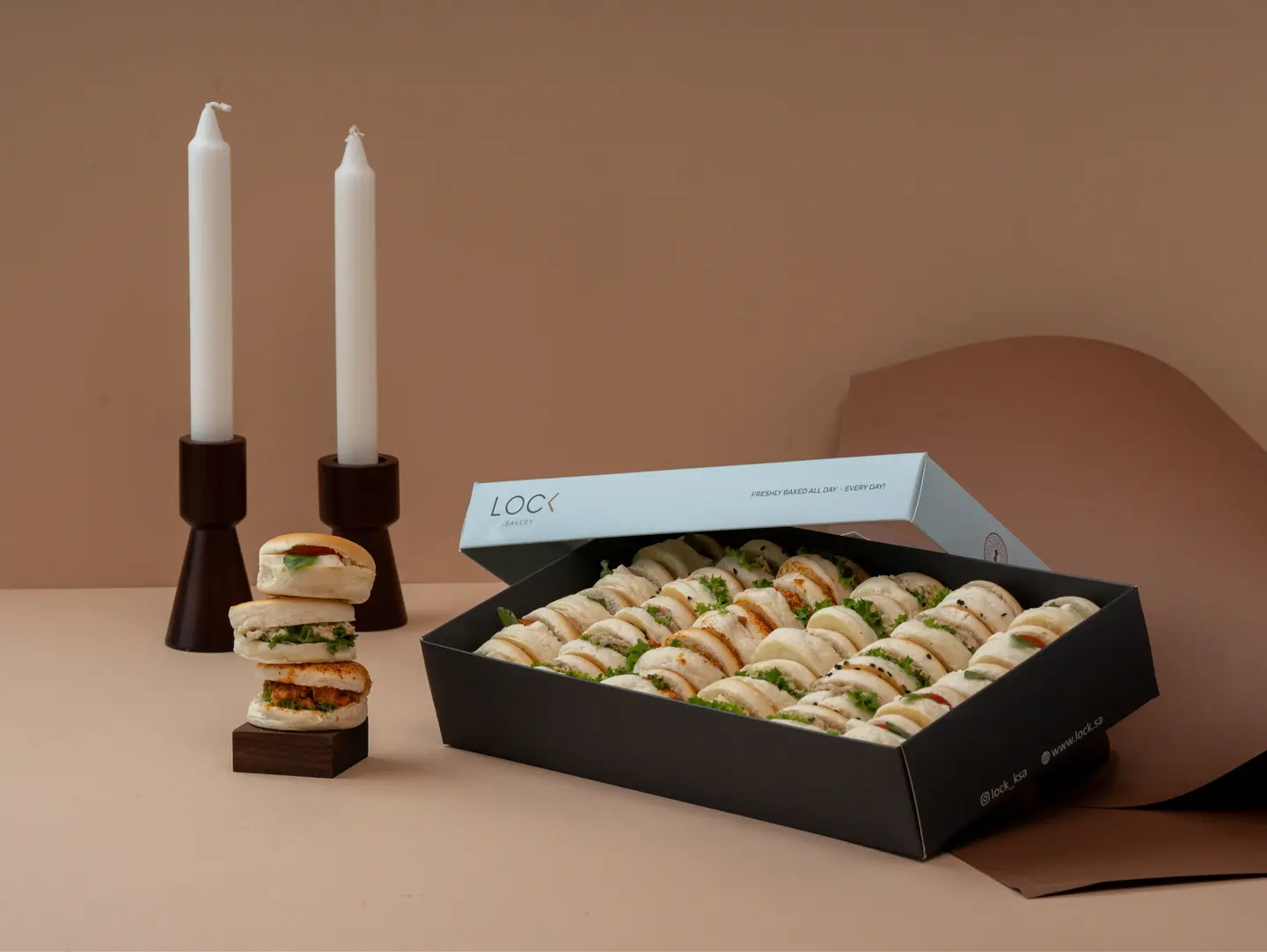 Gathering Sandwiche Box 22 Pcs