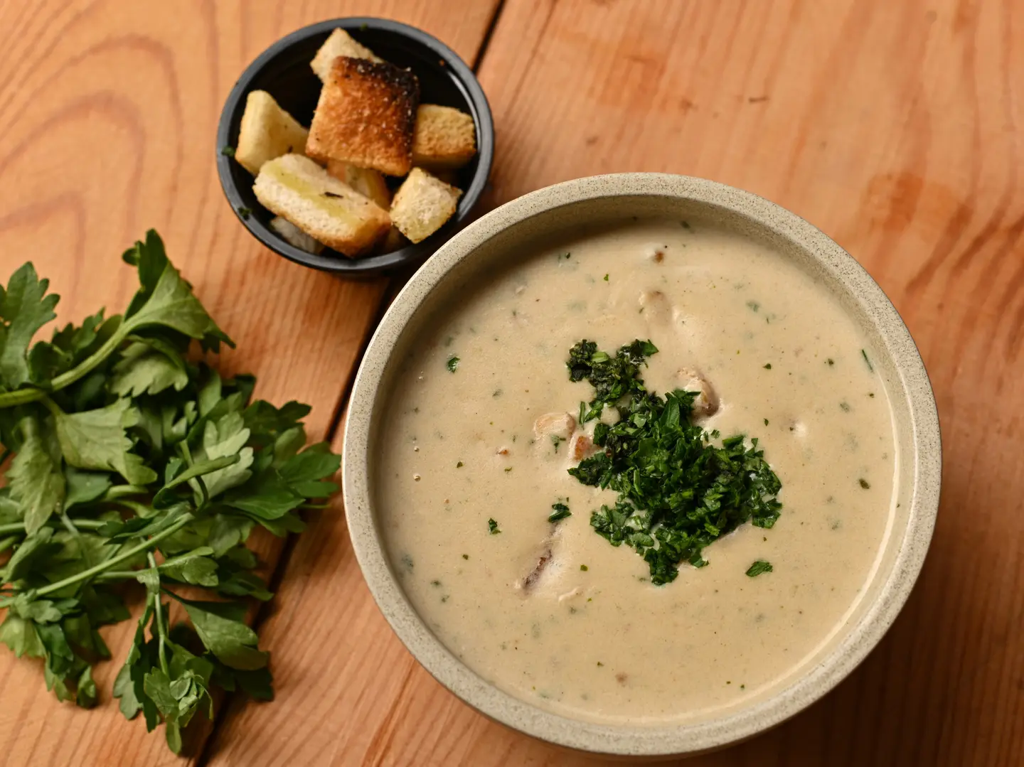 شوربة الدجاج الكريمية