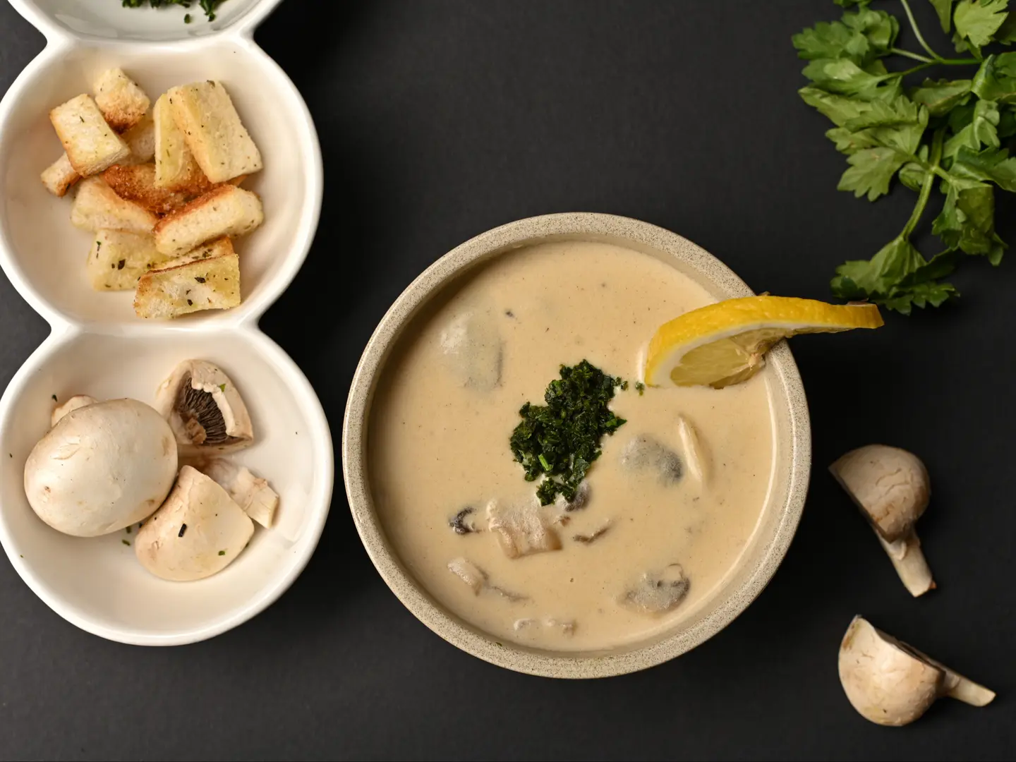 شوربة المشروم الكريمية