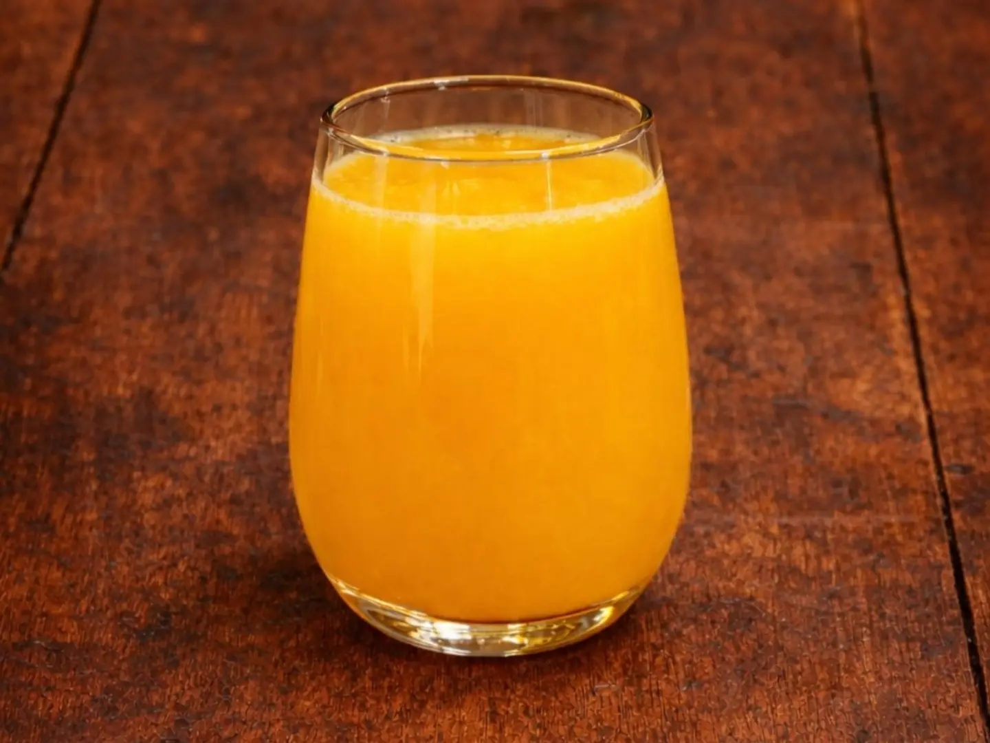 عصير برتقال طازج