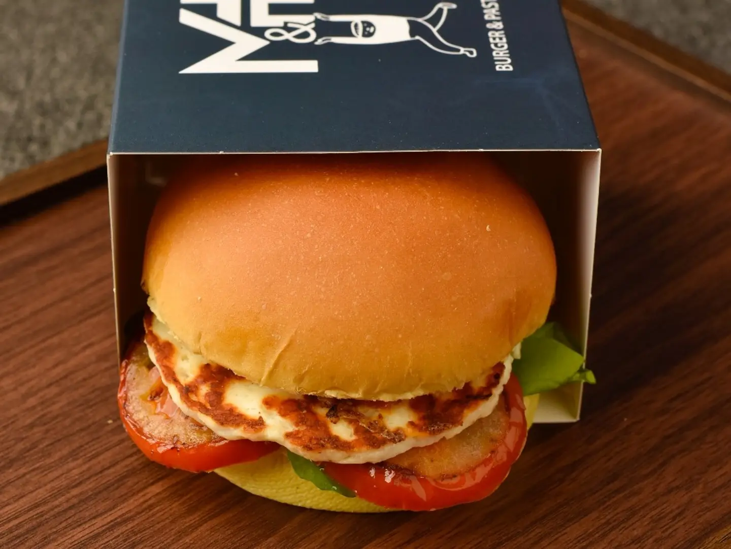 جبنة حلوم مشوية