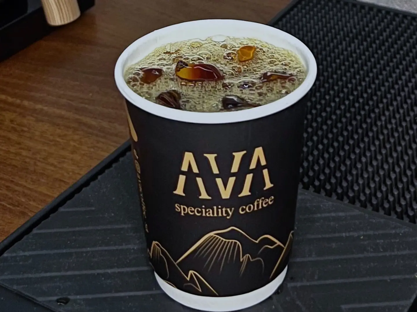 V60 Small Hot