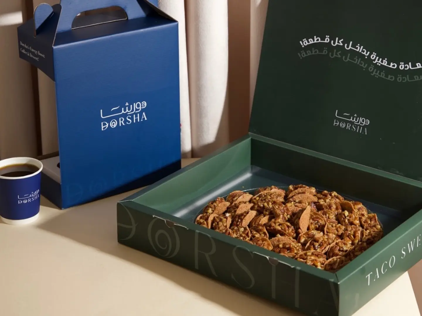 عرض تاكو كبير مع قهوة