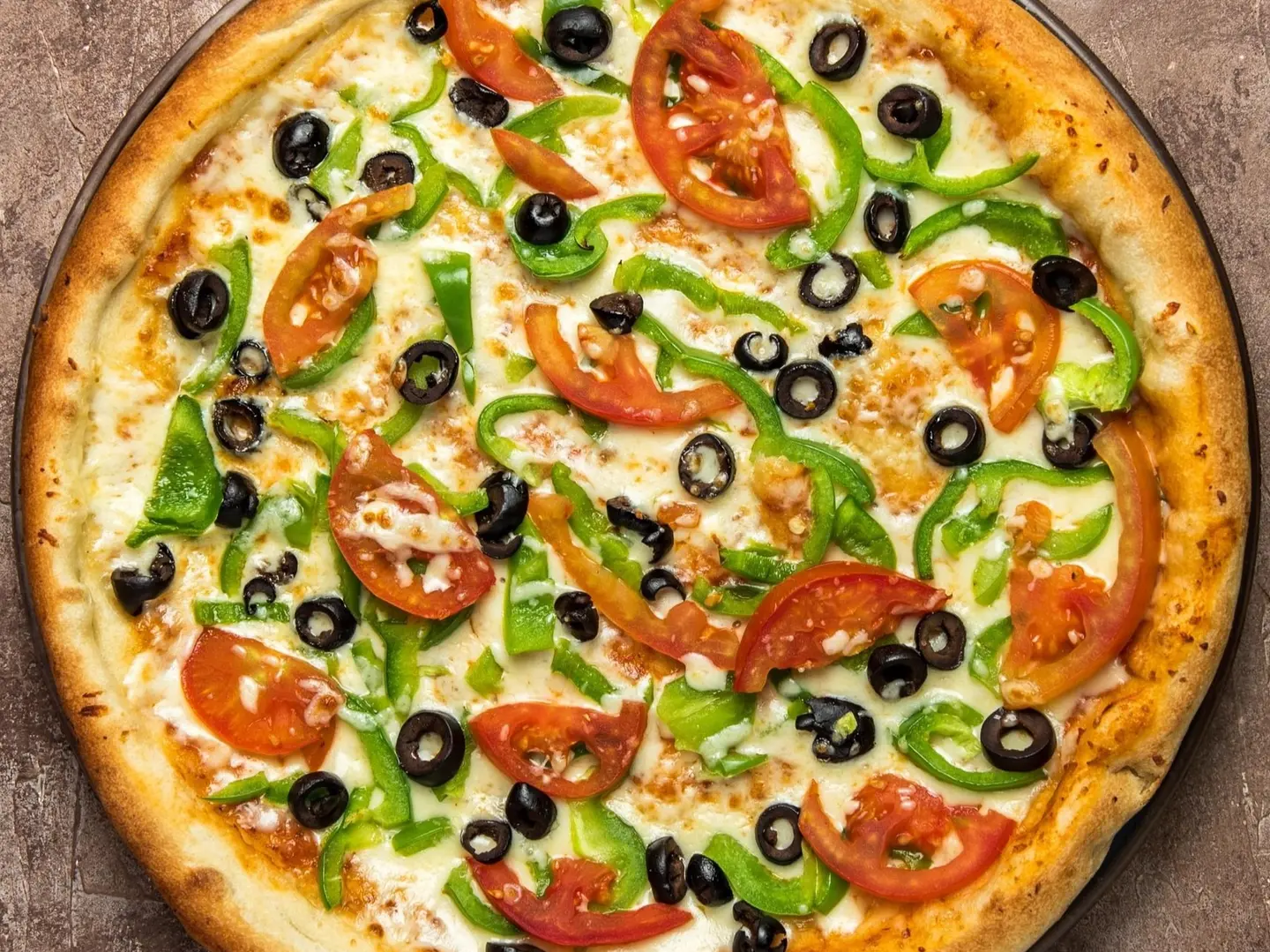 Cream Cheese Pizza With Vegetables