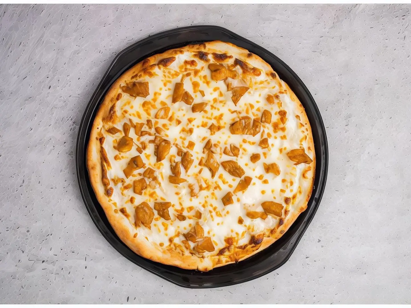 Chicken Pizza With Liquid Cheese