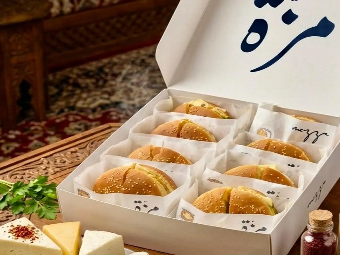 بوكس الساندويتشات الحلوة