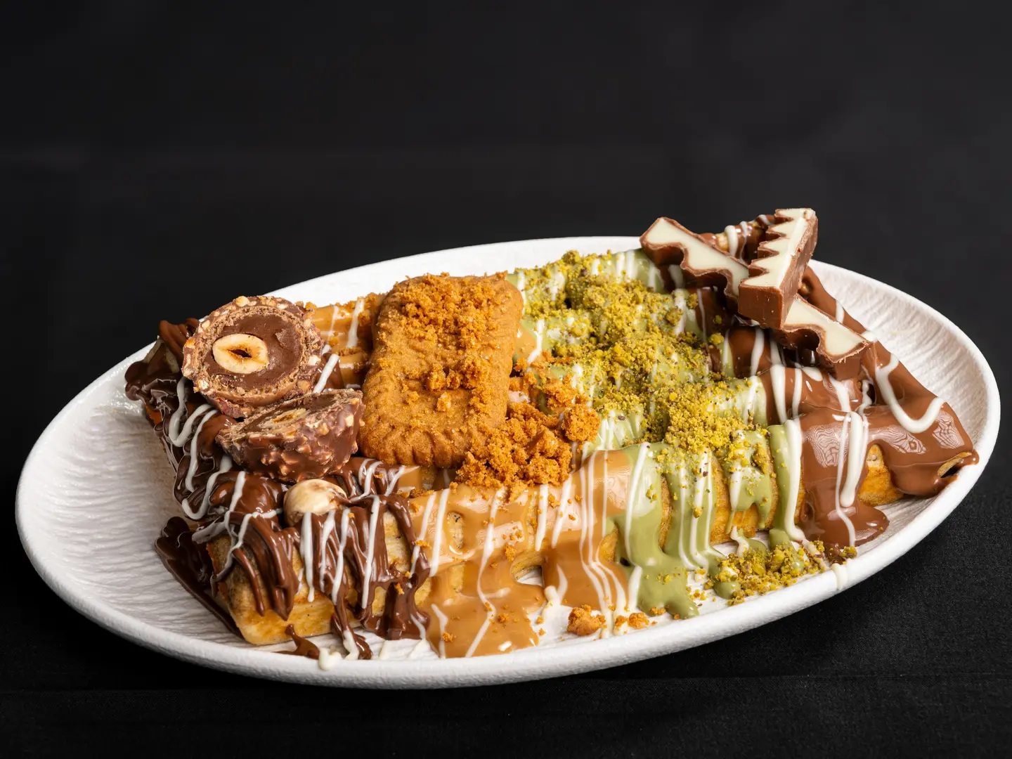 وافل مكس كيندر بستاشيو لوتس روشيه