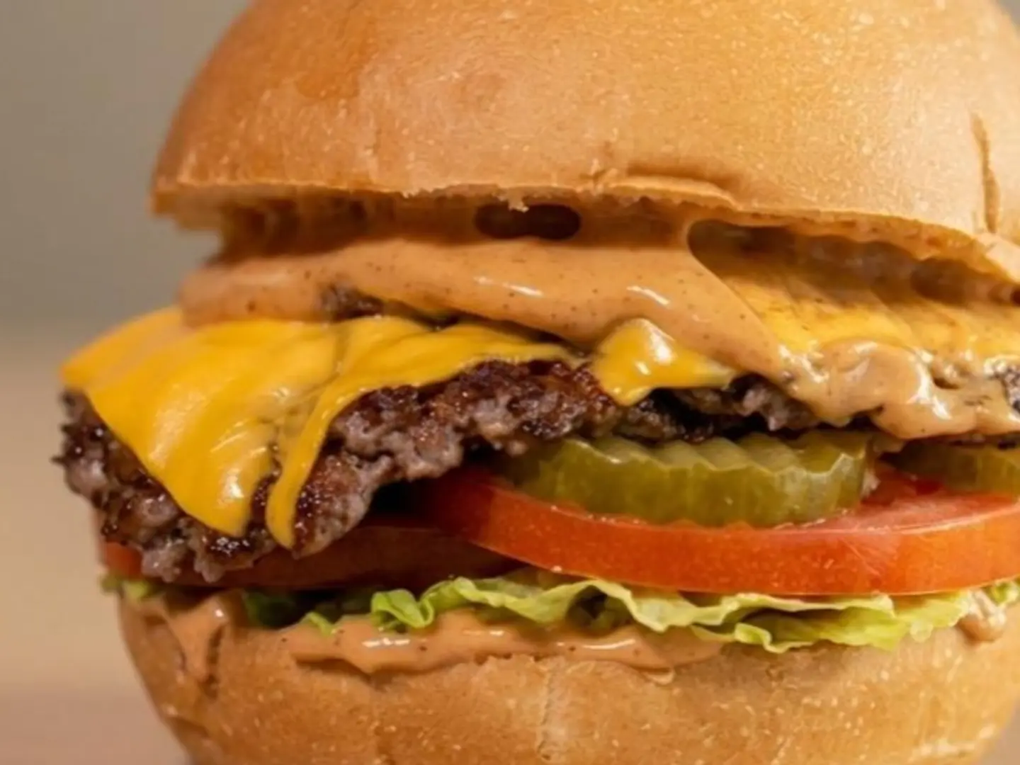 Roz Double Beef