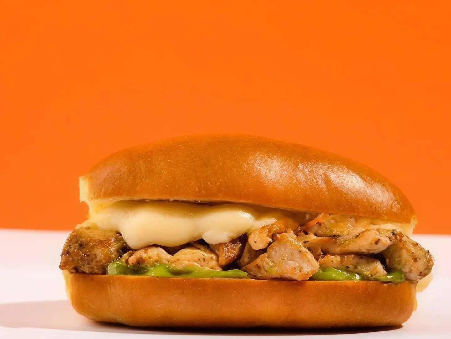 ساندوتش بيستو دجاج