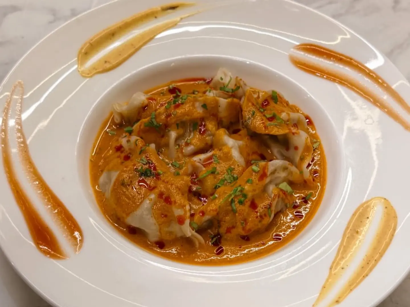 مومو دجاج جول