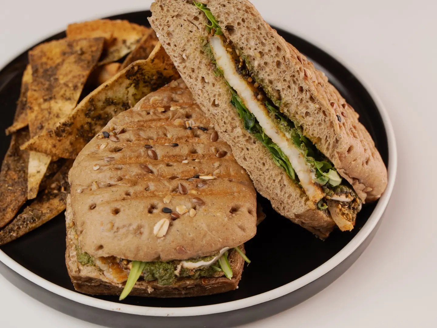 Grilled Halloumi Sandwich