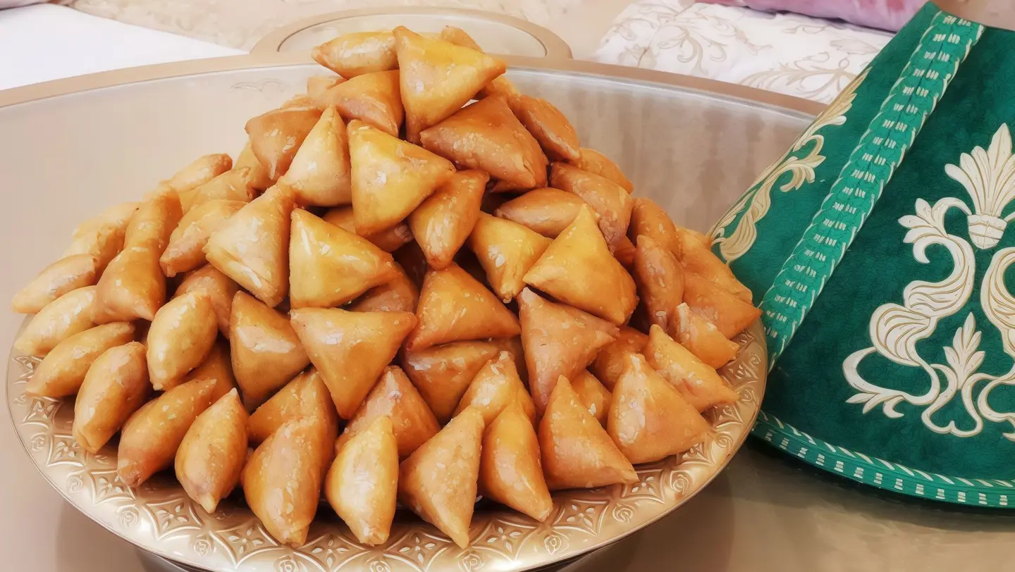 250 جرام برويوات باللوز