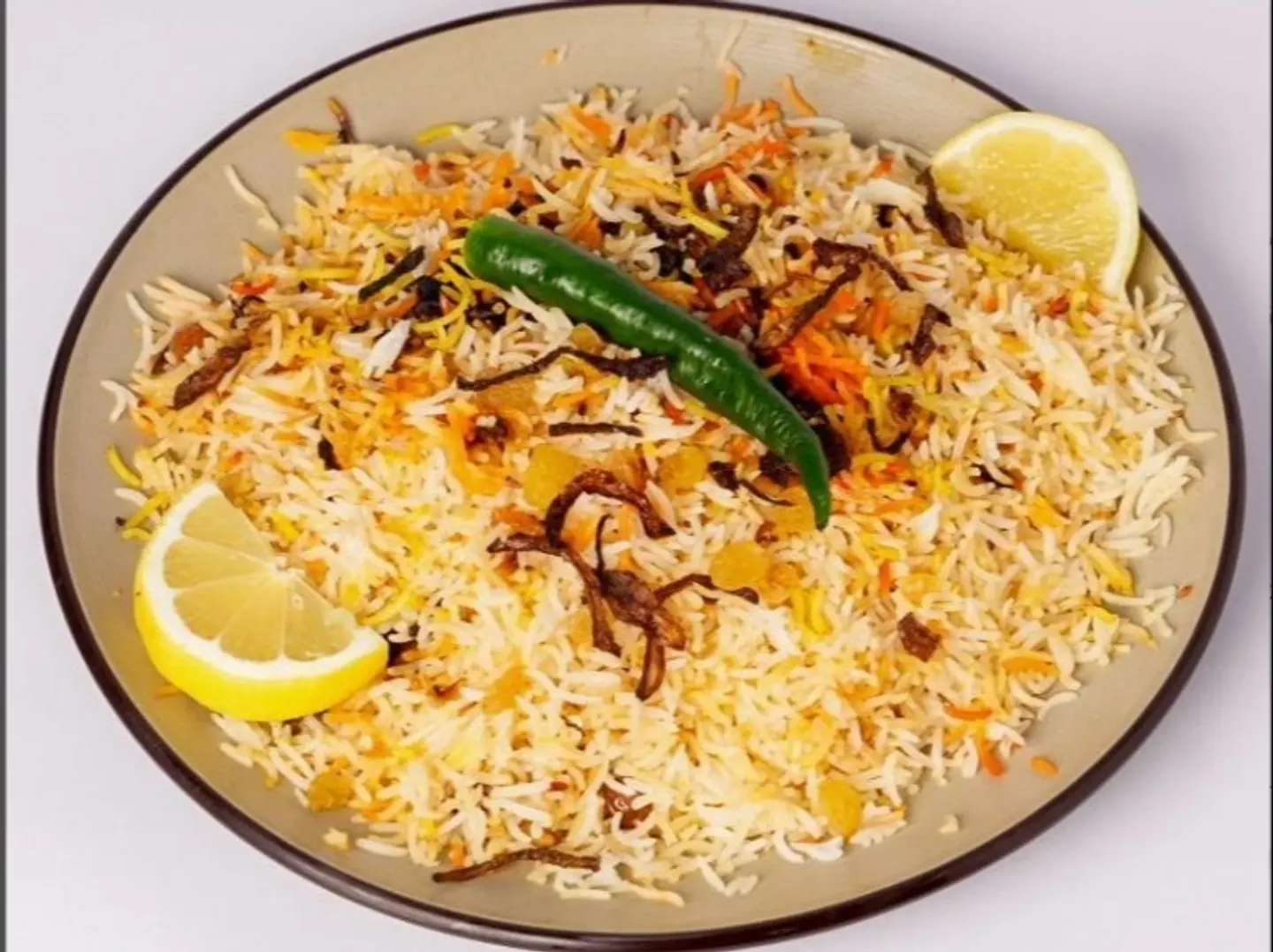 نفر رز حضرمي