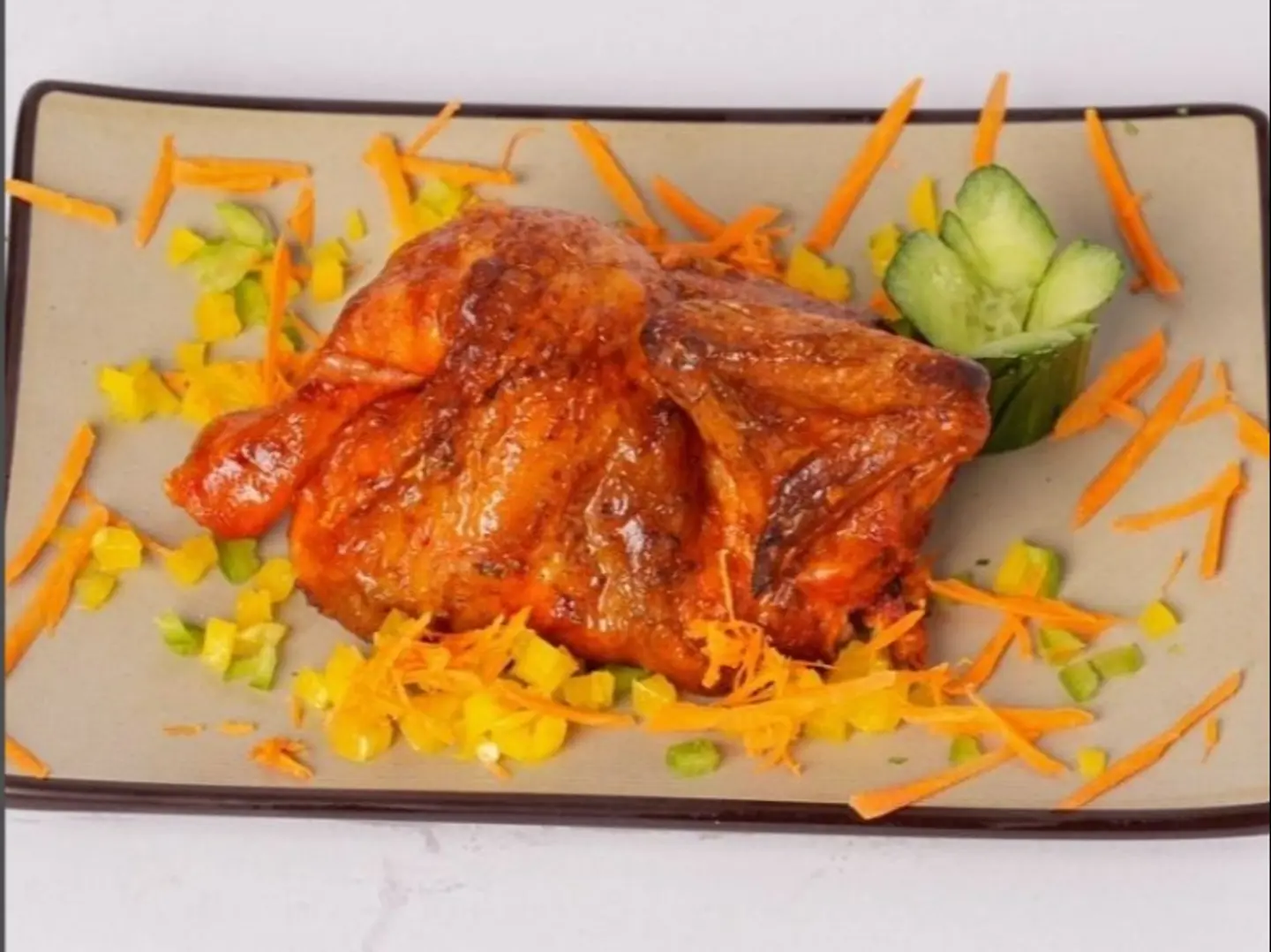 Half Grilled Chicken With Hadrami Rice (Hadrami Rice)