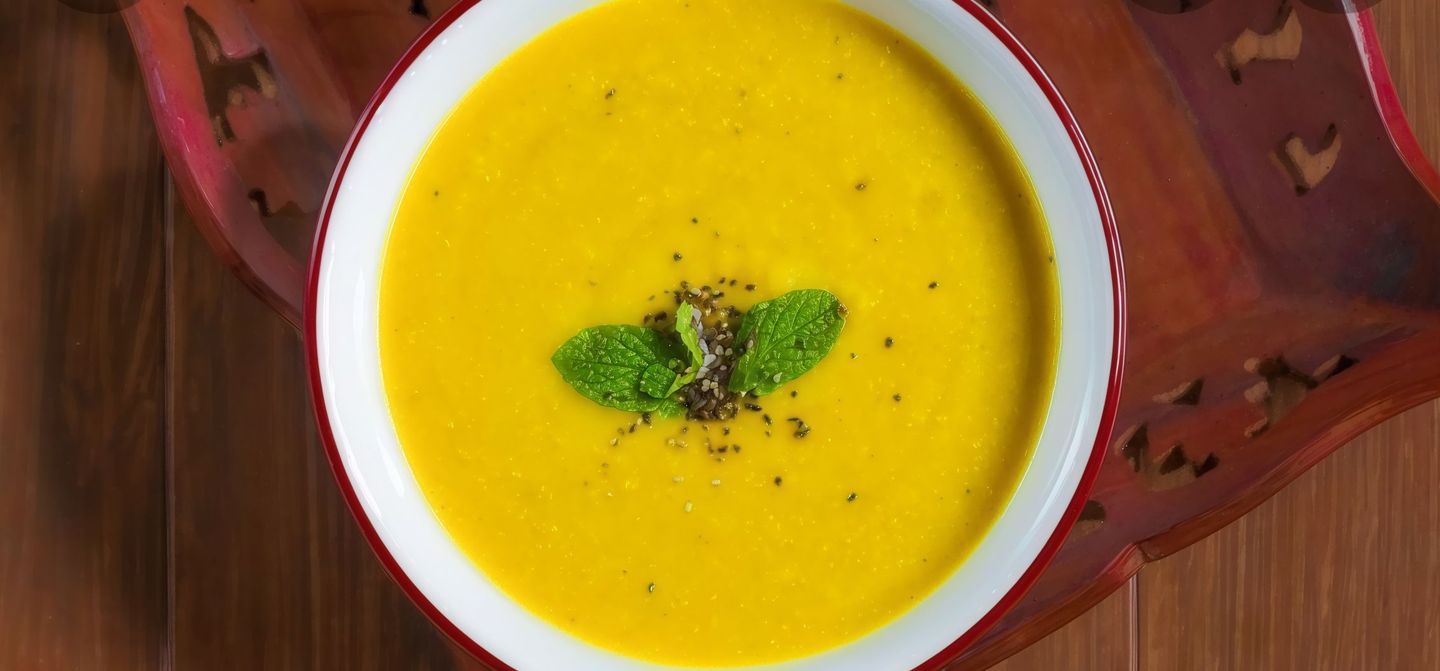 شوربة العدس