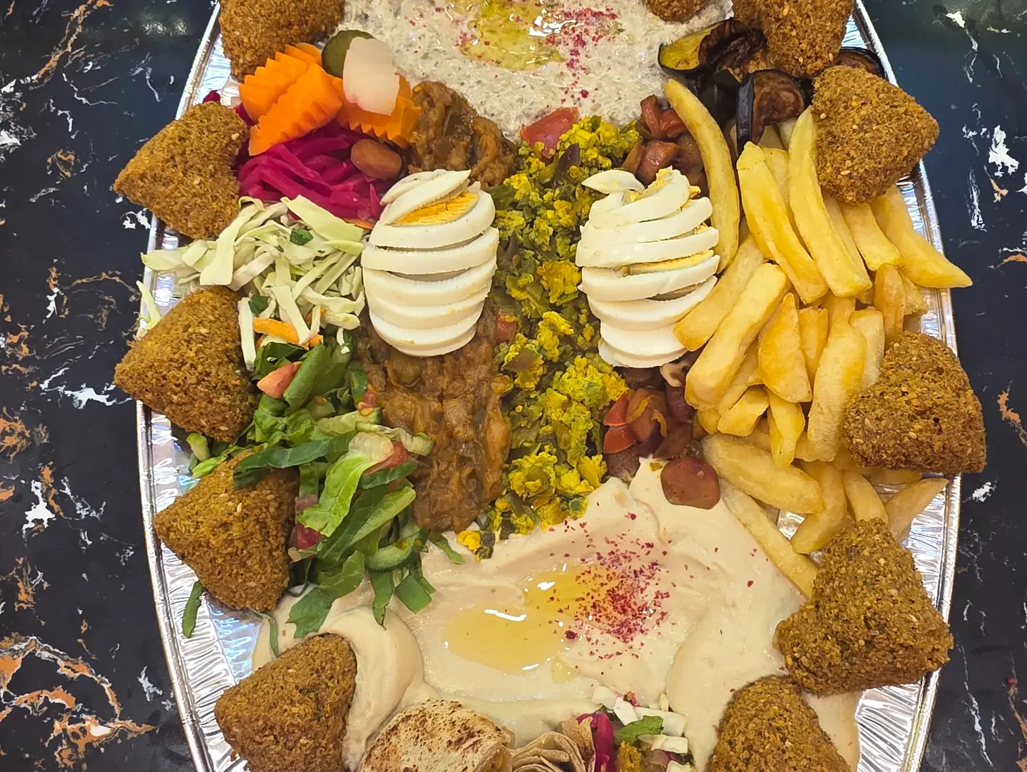 Large Mixed Plate Without Liver