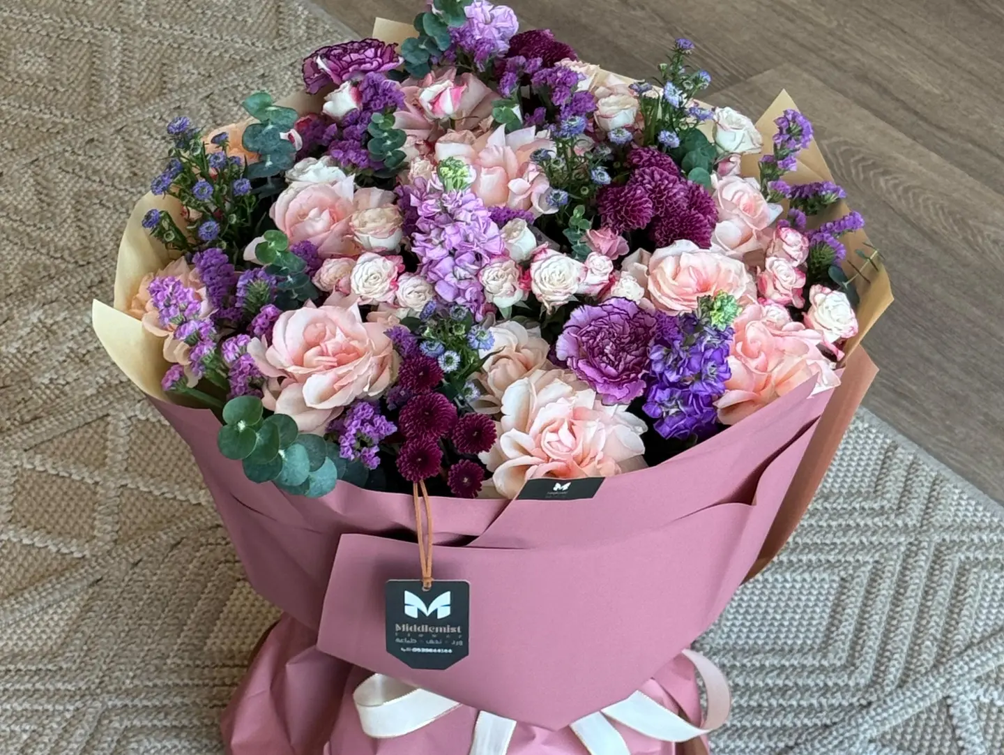 Love Bouquet Middle Beast 5