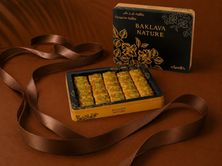 بقلاوة كلاسيك وسط 30 قطعة
