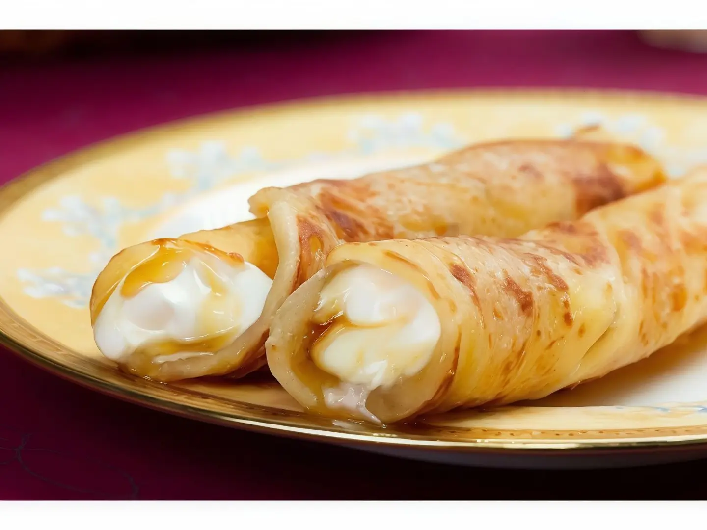 Chapati With Cheese And Honey