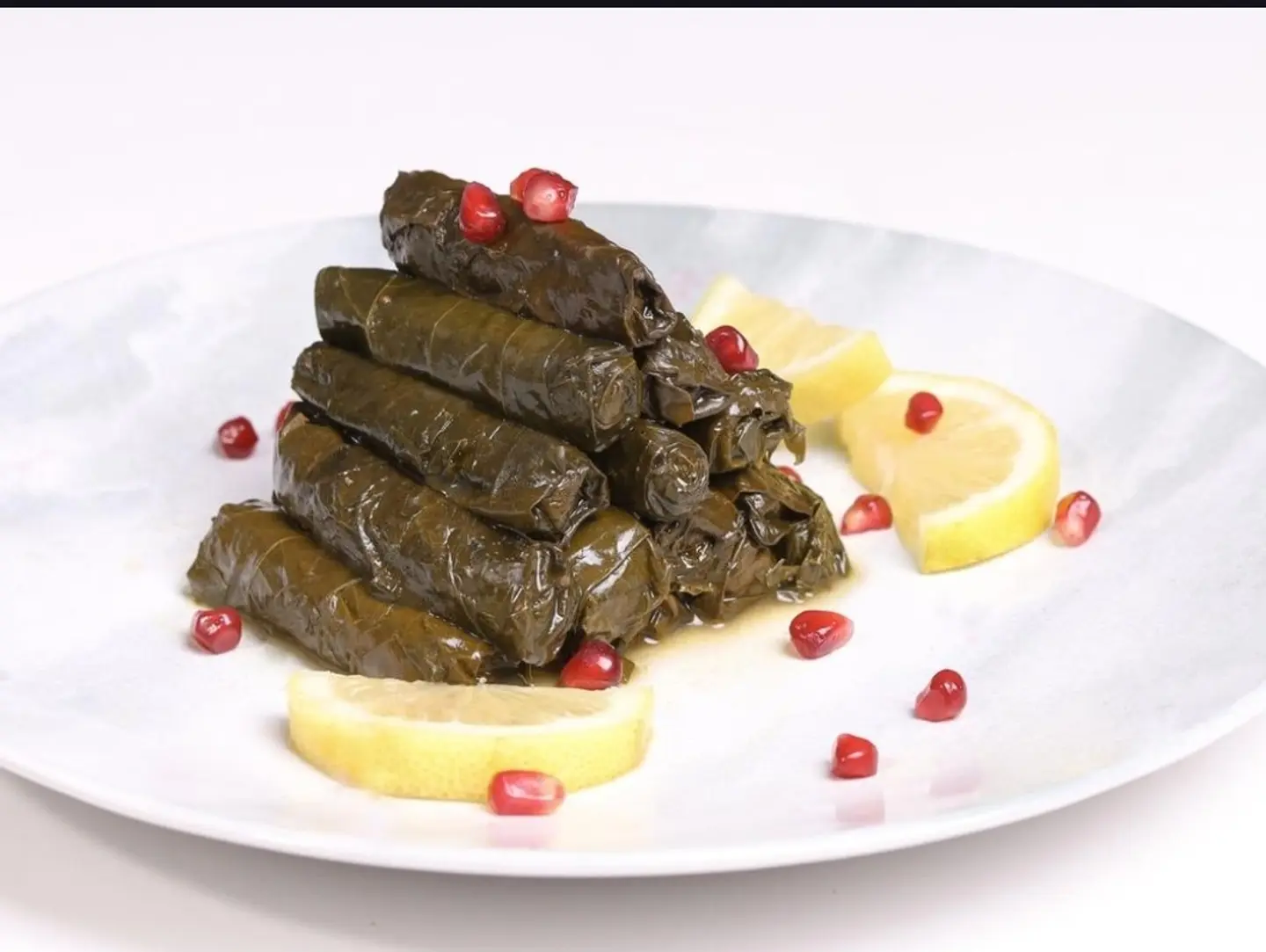 16 Pieces Of Grape Leaves