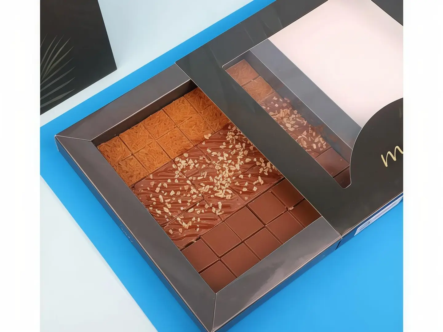 حلى لندن، مكس