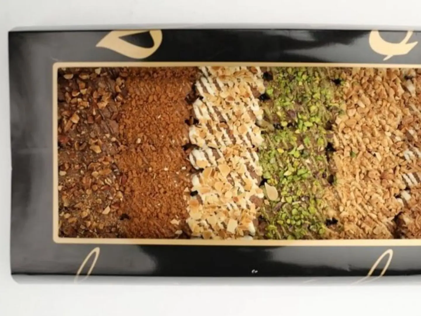 Hamedah Vanilla Petit Four