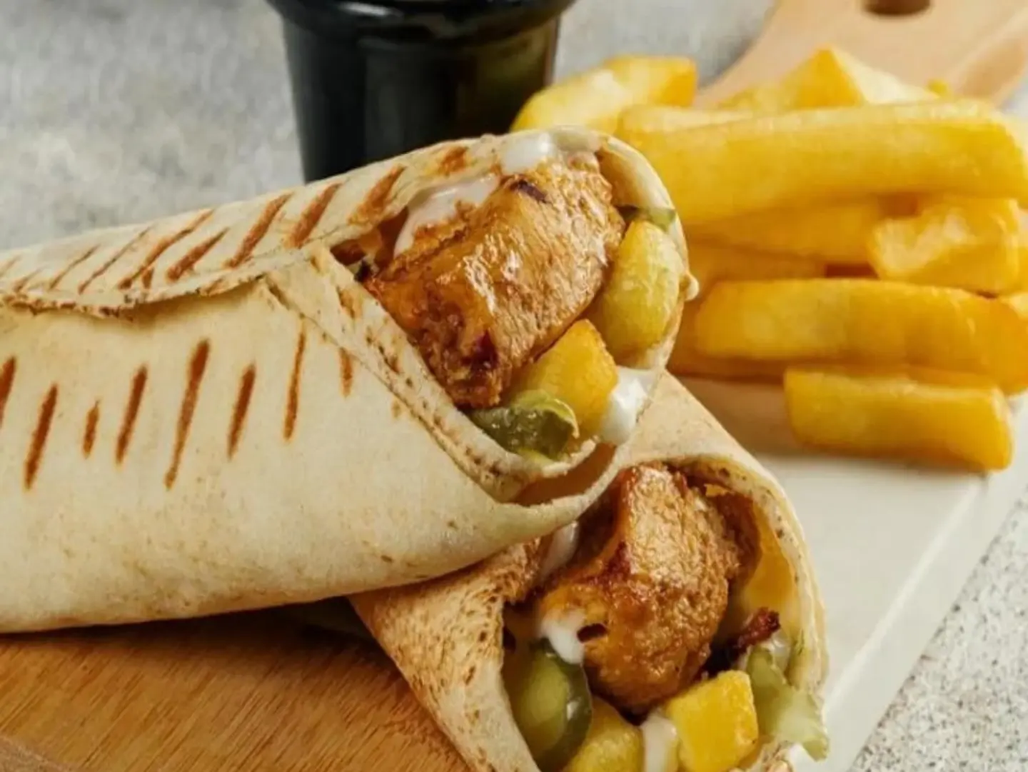 ساندويتش كباب دجاج تركي