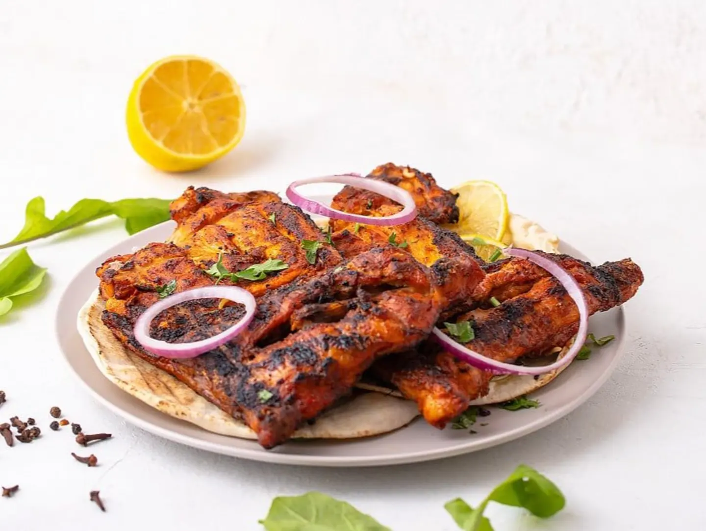 دجاج على الفحم سادة