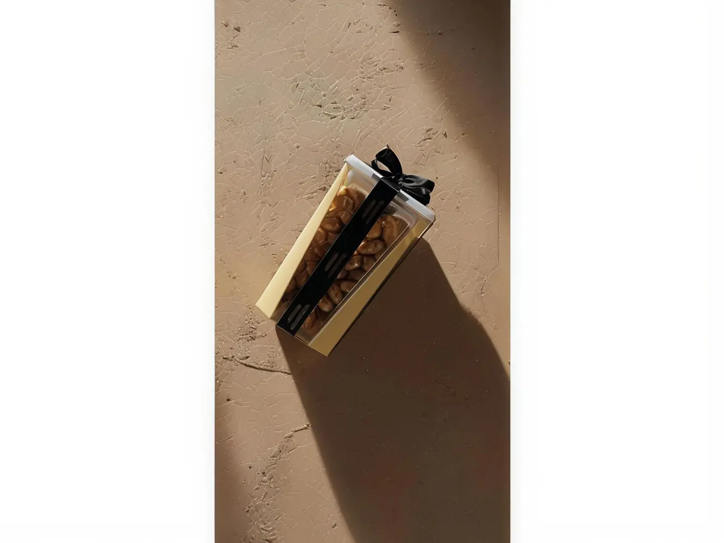 Large Caramel Pecan Box