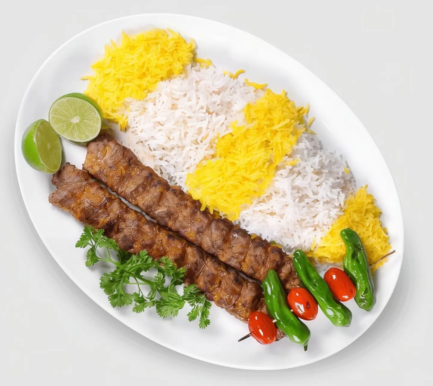 كباب لحم مع الأرز