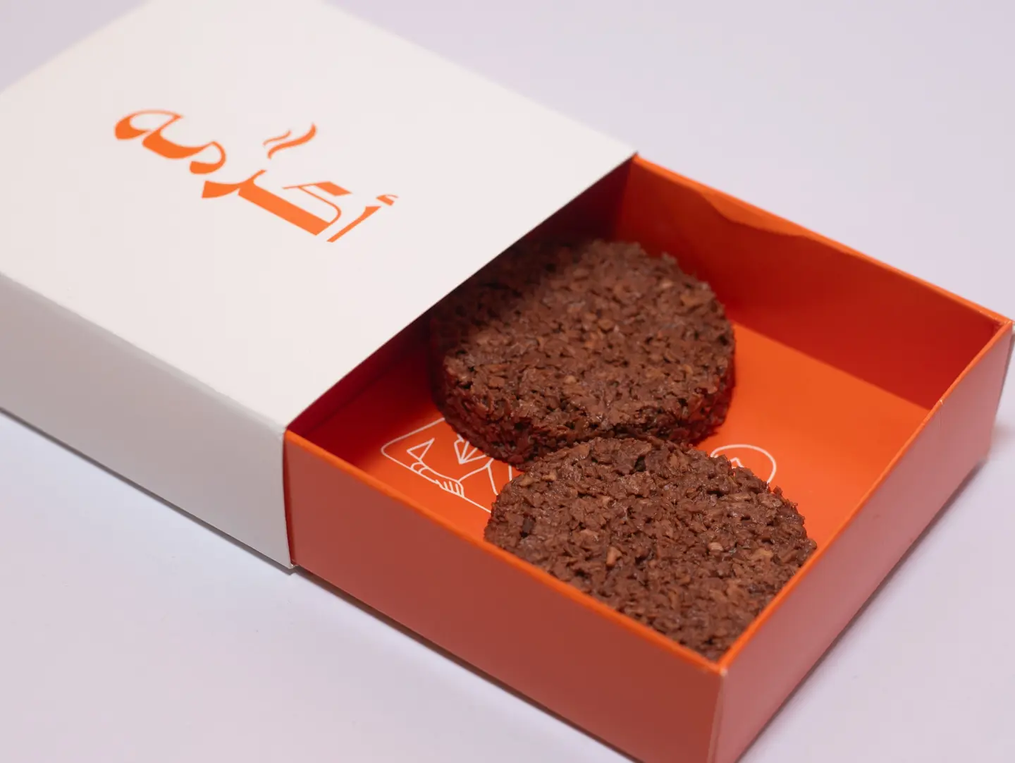 كرانشي اكرمه