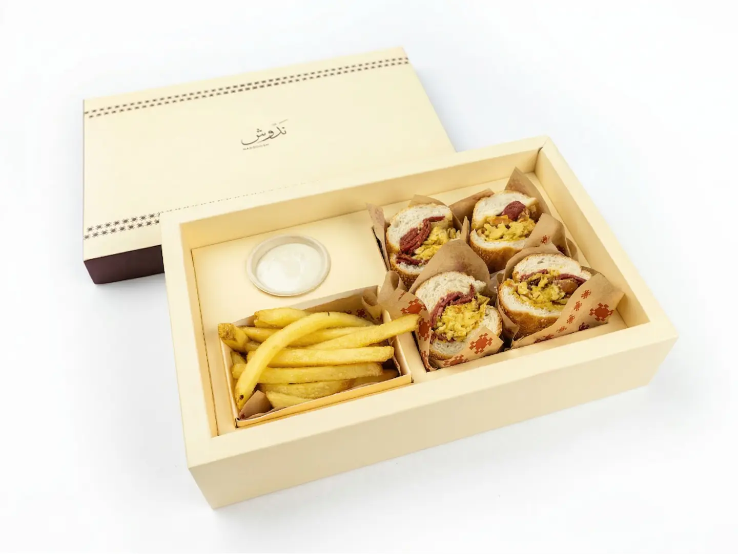 Sabaho Egg & Sausage Kaak