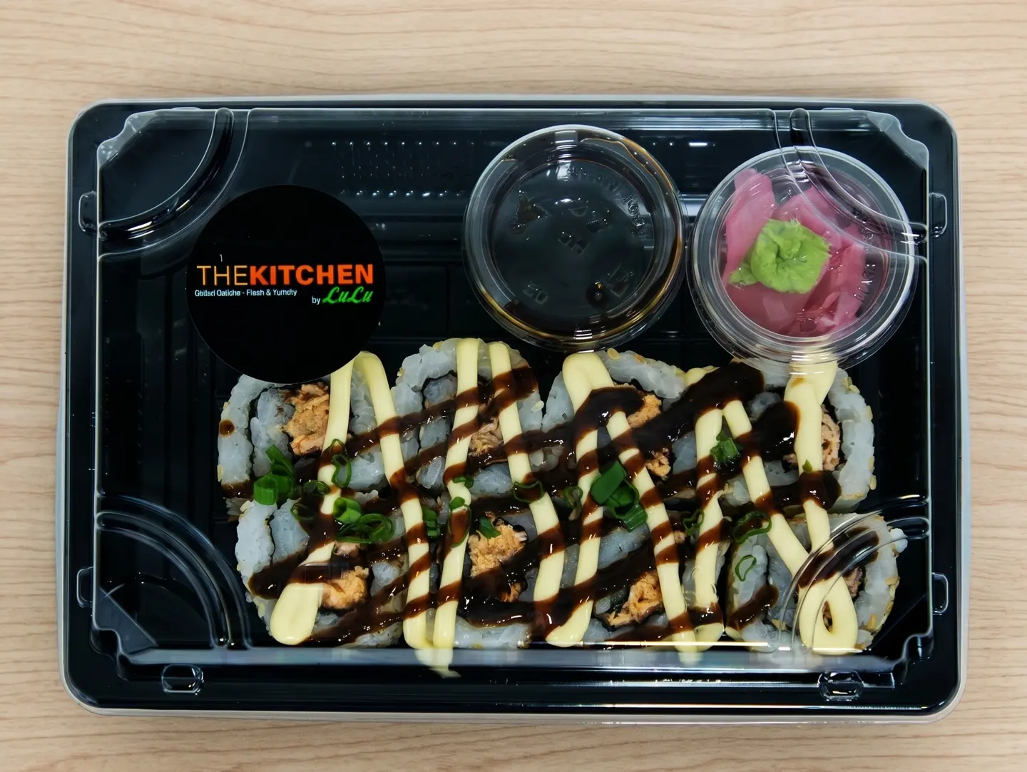 Grilled Salmon Maki 8pc