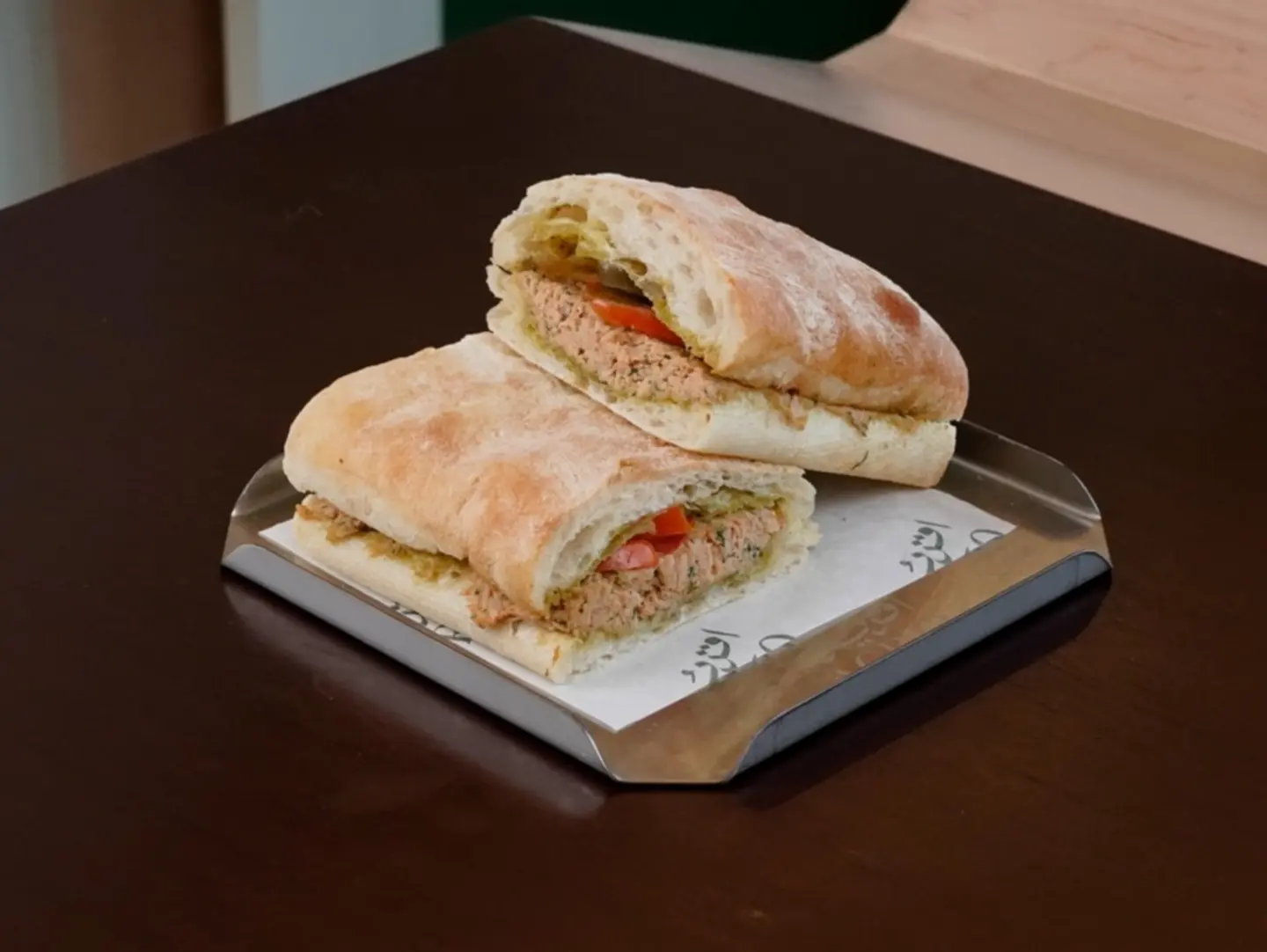 ساندويتش فوكاشا تونة سبايسي