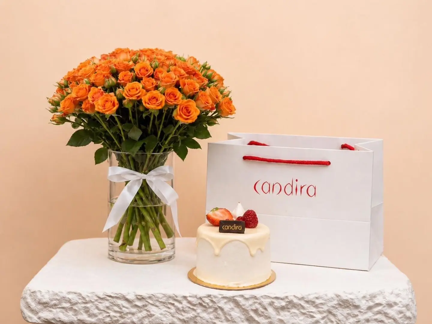 A Vase Of Roses And Cake9