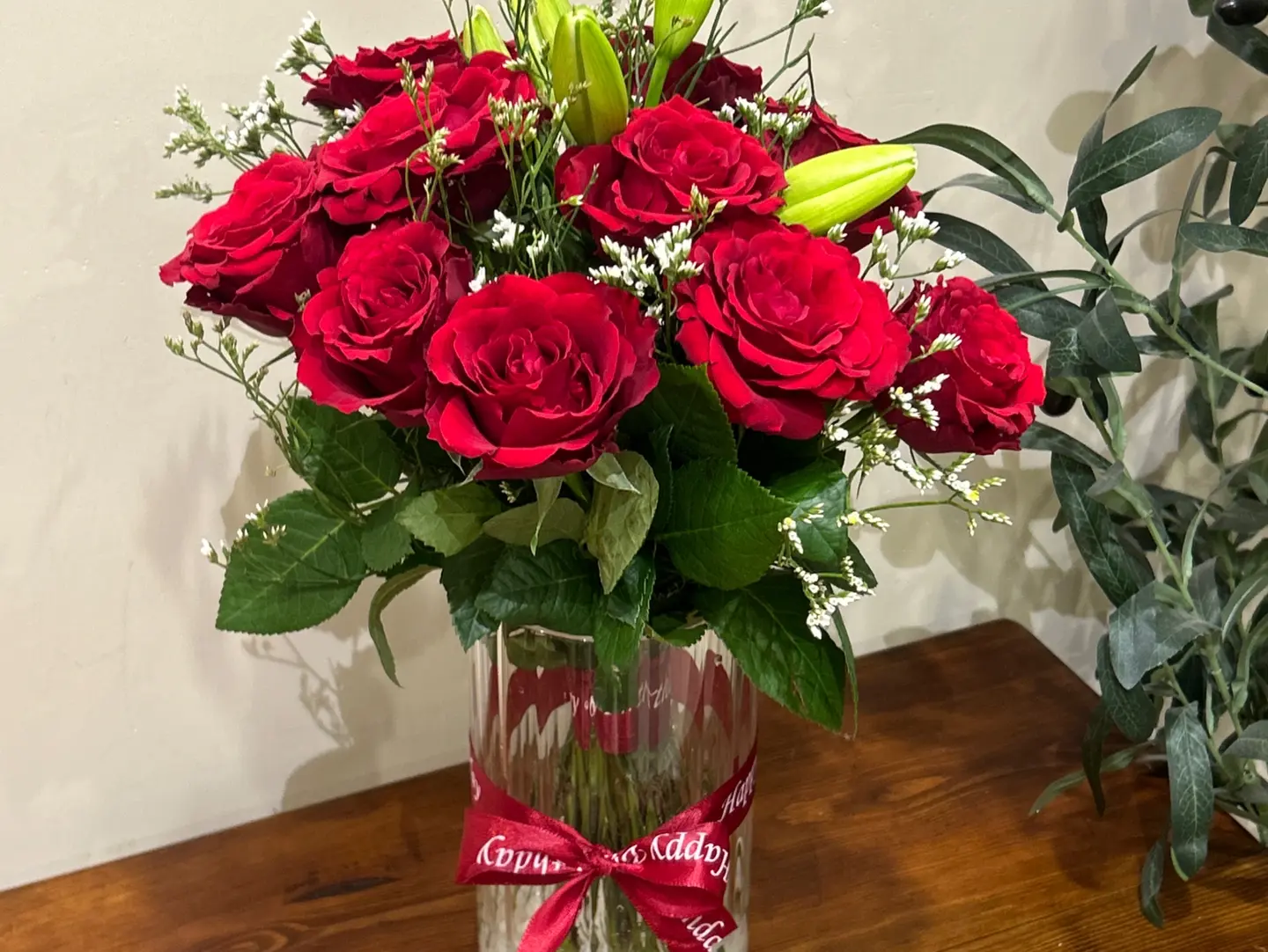 Red Rose Vase