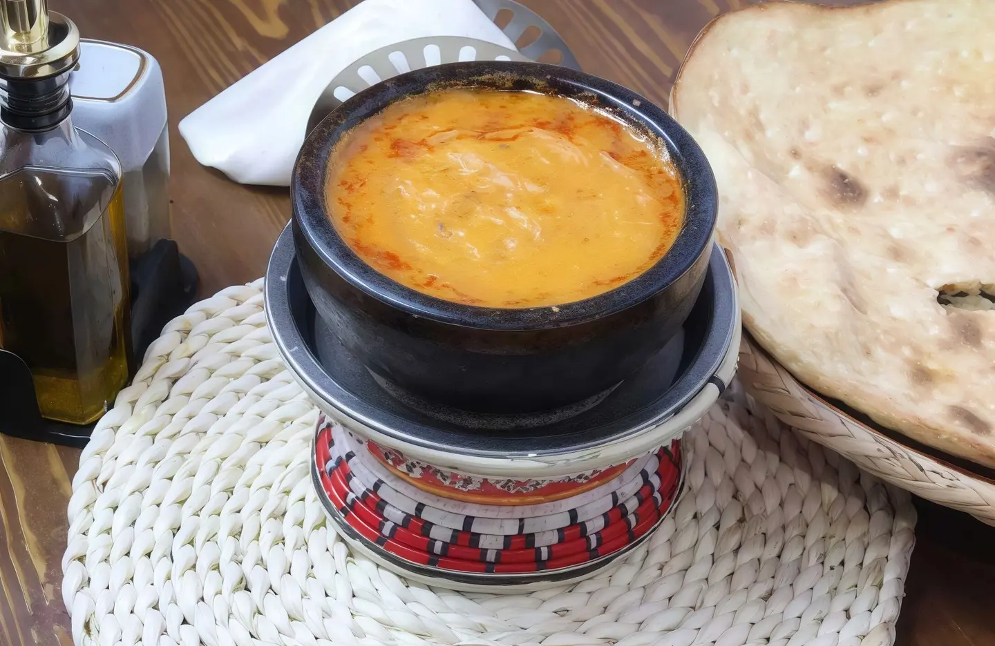 فول صنعاني طاوة
