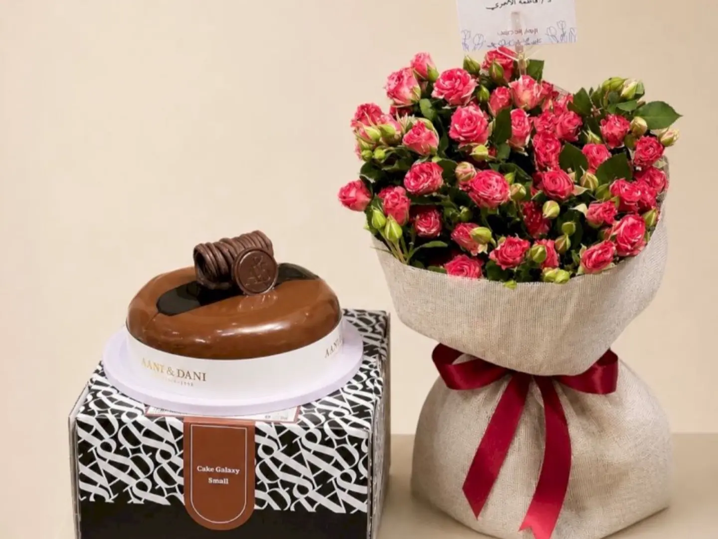 Red Rose With Cake