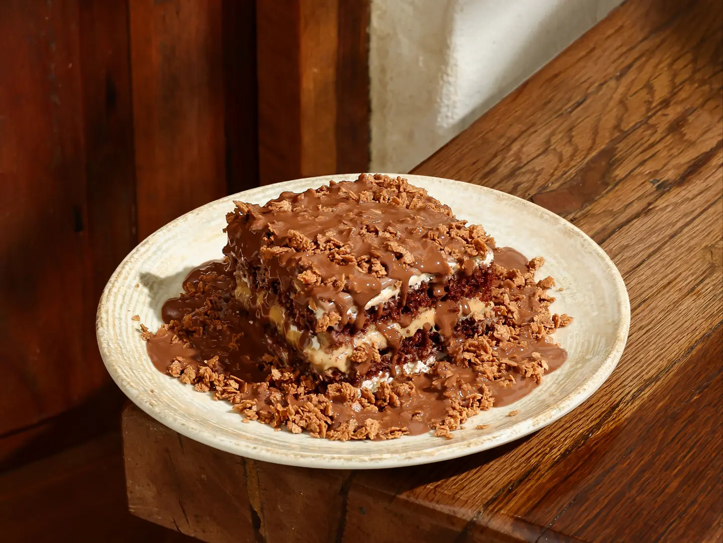 Crunchy Dolce Cake