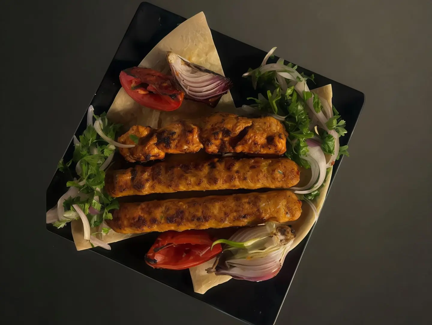 مشكل دجاج وسط