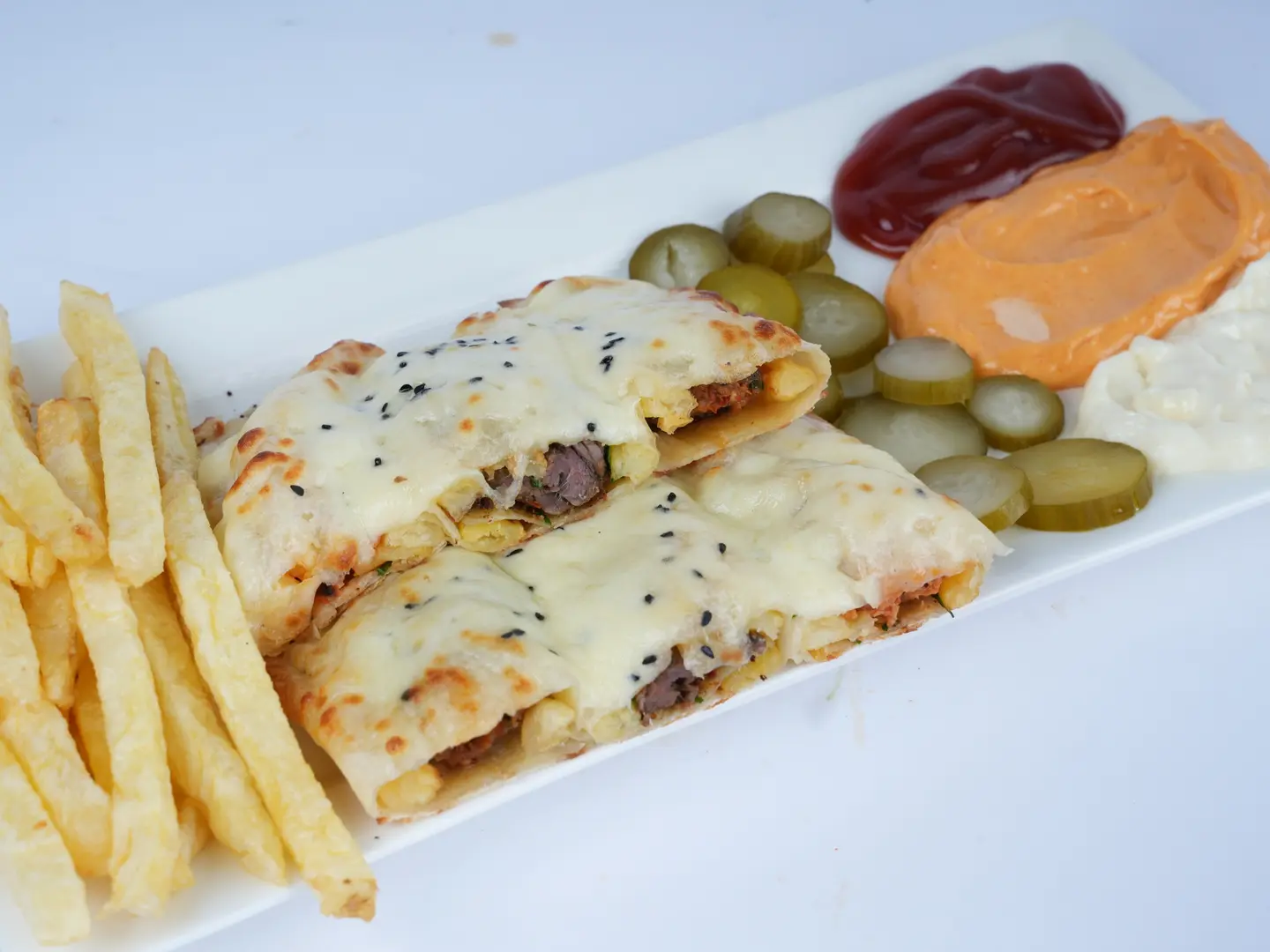 صحن عربي كباب لحم