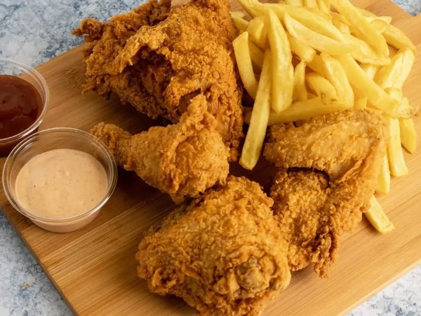 Regular Broasted Chicken With 1 Soft Drink