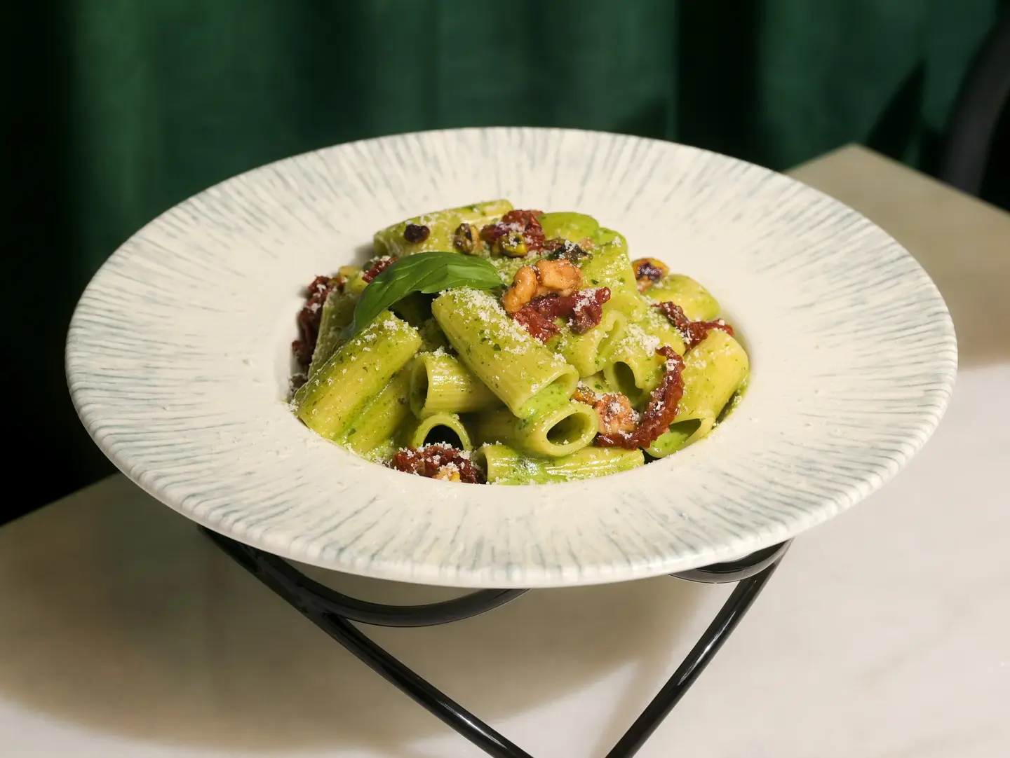 Rigatoni Pesto