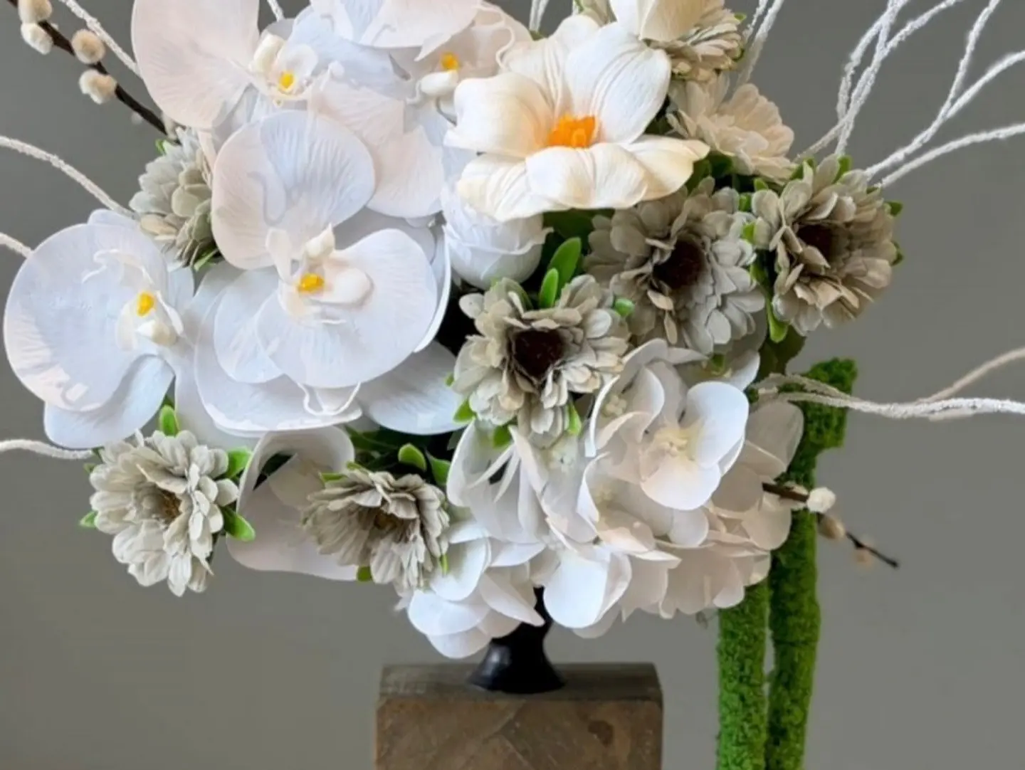Artificial Flower Vase 3