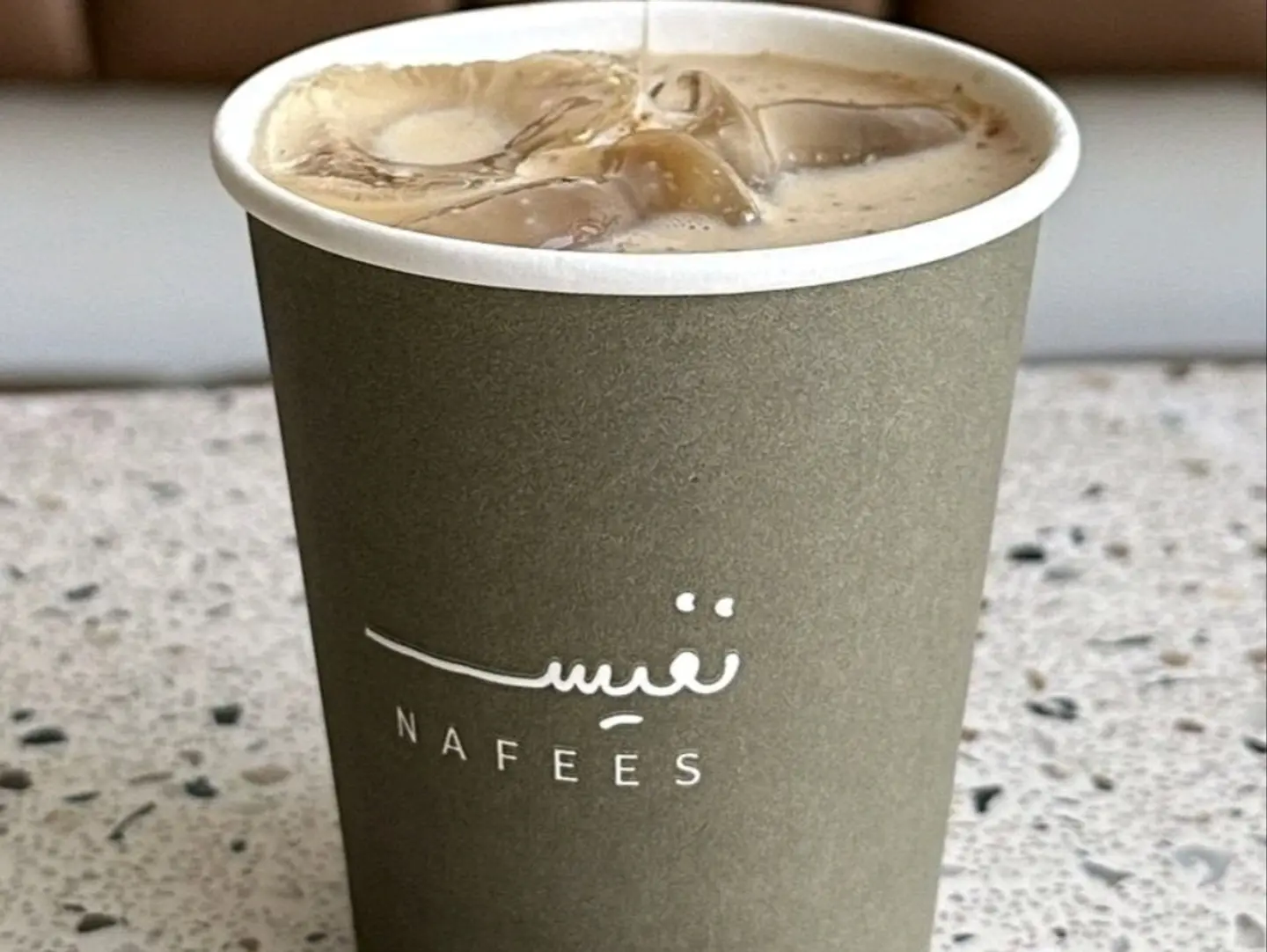 ايس فلات وايت